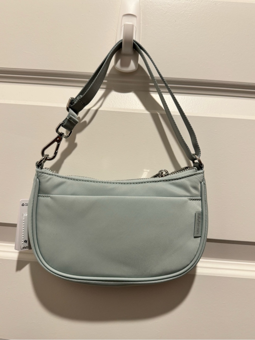 Lululemon City Essentials Mini Bag Pelican 1L - Picture 2 of 3